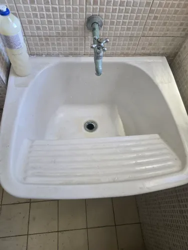 Tanque para área de serviço