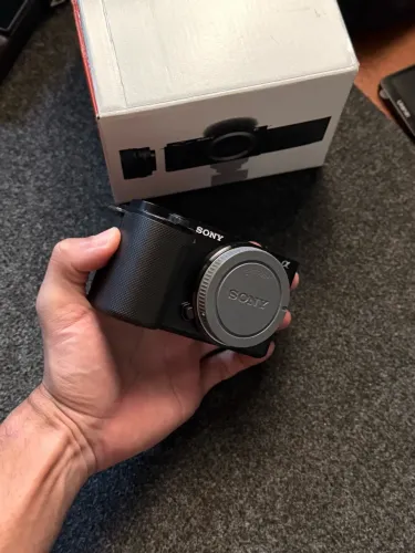 Sony ZV-E10 4K Mirrorless | Nova na Caixa | Somente Corpo