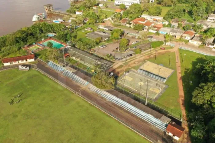 SANTANA/AP  Complexo com Terreno de 53.090 m² às margens do Rio Amazonas