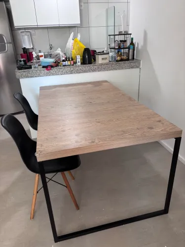 Mesa madeira