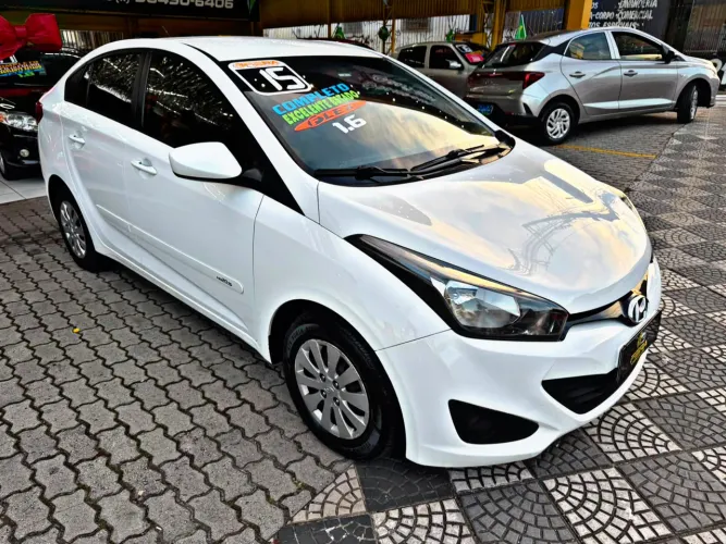 Hyundai HB20S C.plus/c.style 1.6 Flex 16V Mec.4p 2015
