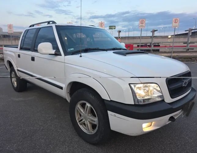 Chevrolet S10 Pick-up Exec. 2.8 4X4 CD TB Int.dies 2007