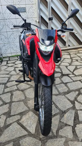 Lander 250cc 2023 procedência
