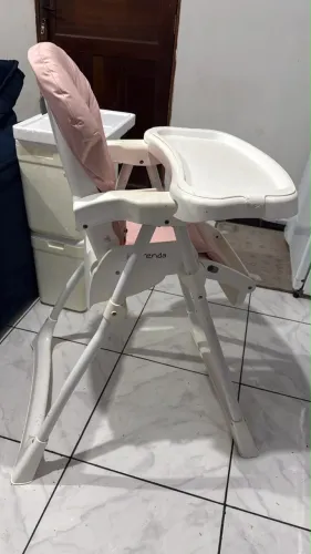 Cadeira de alimentação bebê 