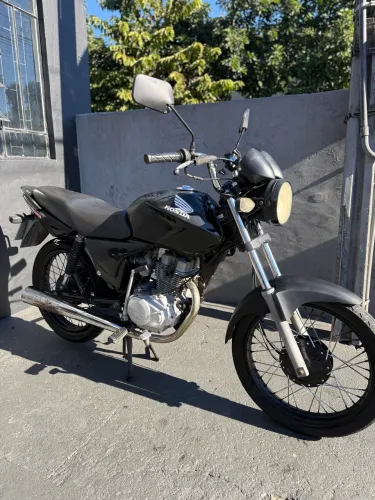 Honda TITAN 150ks 2005
