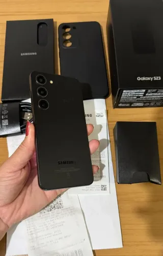Samsung Galaxy S23 COMPLETO
