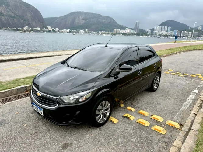 Chevrolet Onix Hatch LT 1.4 8V Flex Aut. 4P 2017