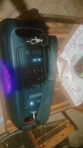 Vende-se JBL Partybox OTG ESS
