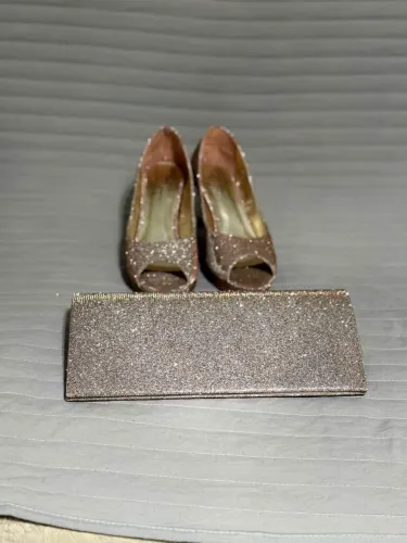 Conjunto sapato e bolsa de festa