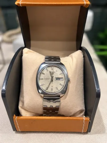 Relógio Vintage Seiko 5 - Anos 70 - Impecável