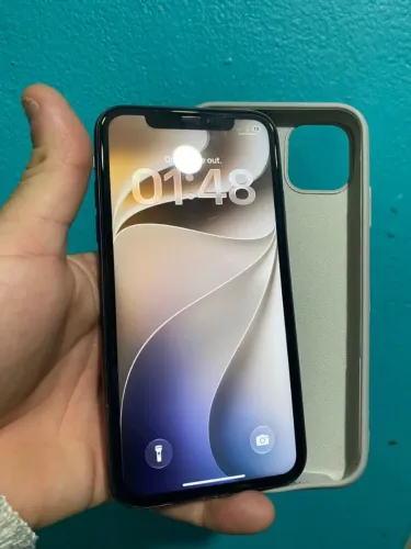 iPhone 11