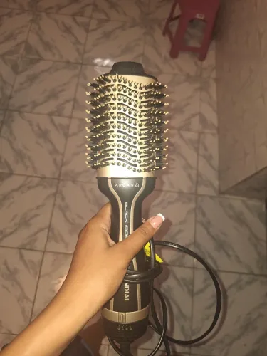 Escova secadora