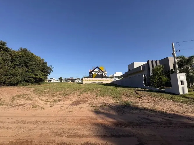 Terreno à Venda 450m² (15x30) | Ninho Verde II Eco Residence Pardinho/SP