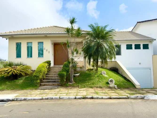 Casa no Condomínio São Lucas | Sofisticação, privacidade e lazer completos