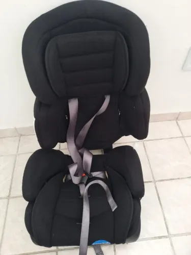 Vendo cadeirinha para automóvel