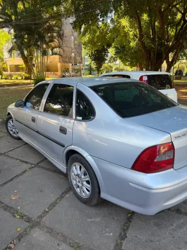 Chevrolet Vectra GLS/ Challenge 2.2 MPFI 16V 2000