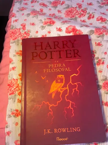 Tres livros do harry potter