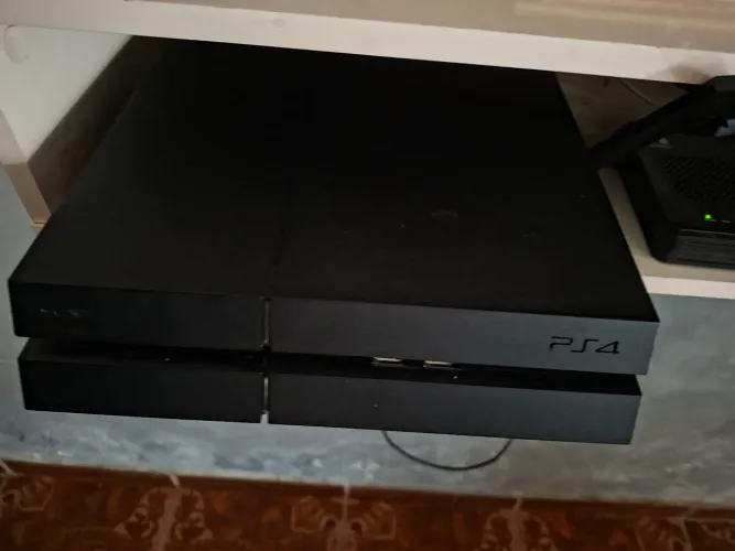 PLAYSTATION 4 1200