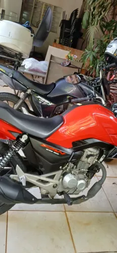 Vendo moto fan 160. Vermelha