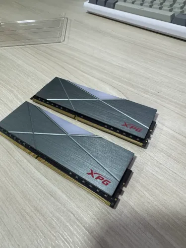 Memória ram XPG RGB 16GB 2x8