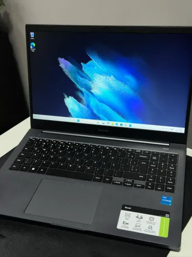 Notebook Samsung I3 11Gen 256NVME | 16GB 3200Mhz em perfeito estado!