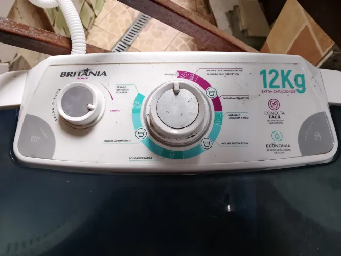 Tanquinho Britânia novissimo 12KG Forte