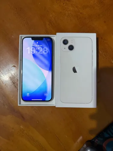 iPhone 13 128gb (Na garantia)
