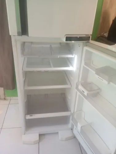 Geladeira Brastemp Frost Free funcionando perfeitamente conservada 