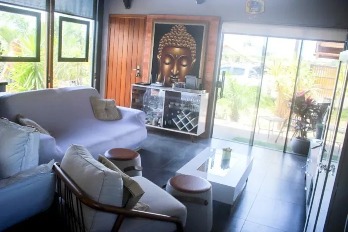 Casa Residencial com 2 suítes no bairro Ibiraquera em Imbituba
