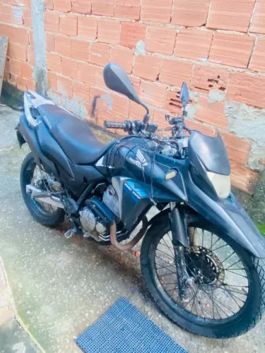 Honda Xre 300 ano 2014