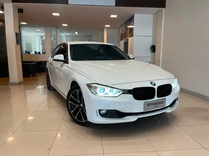 BMW 320I A 2.0 Turbo/activeflex 16V 184cv 4P 2015