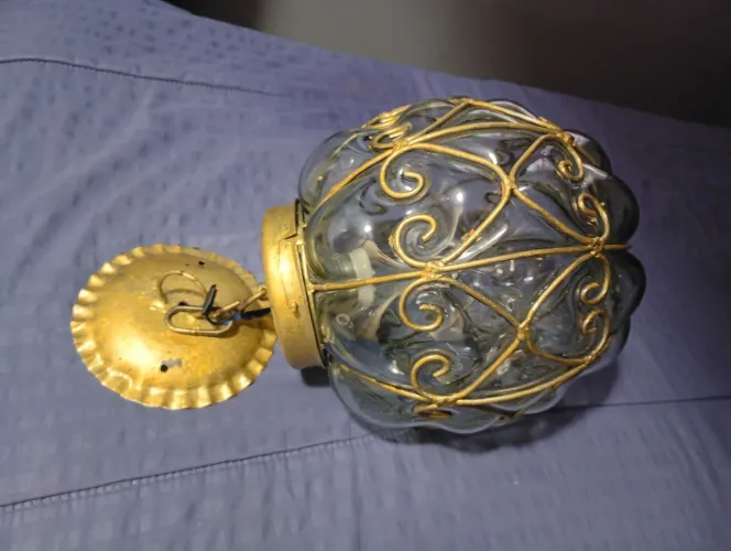 Lustre vintage antigo para aqueles que gostam de antiguidades e coleções (entrega em mãos)