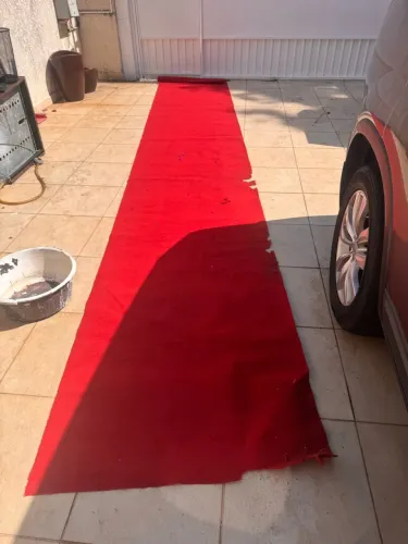 Tapete vermelho grande