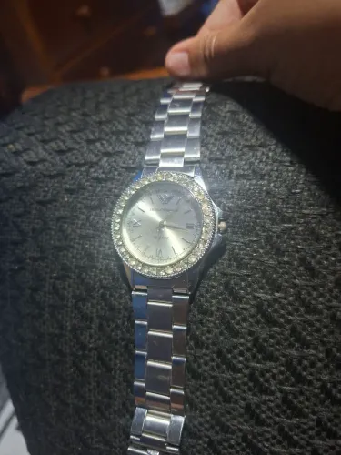 Vendo Relógio Armani (negocio o valor!)