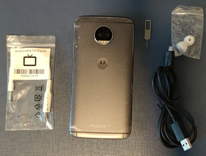 Moto G5S Plus usado