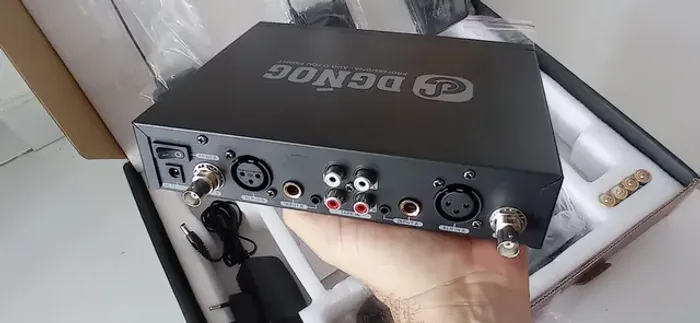 Monitor de palco sem fio UHF