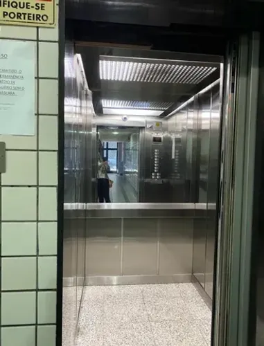 Sala Comercial na Avenida Brigadeiro Lima e Silva
