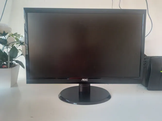 Monitor AOC 22 P TELA LCD