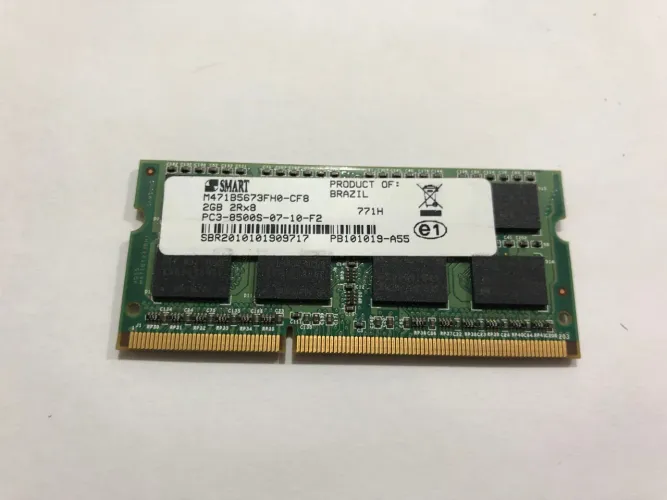 Memória RAM Smart 2GB DDR3 PC3-8500S 1066MHz