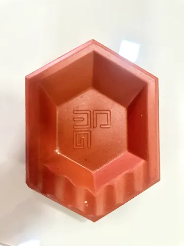 Cinzeiro vintage em cerâmica ?caquinho? Mogi Guaçu - 13 cm, em ótimo estado