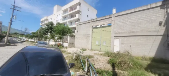Galpão em Bangu, 1.020m2