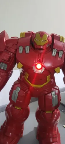 HulkBuster Eletronico 33 Cm Original Marca Hasbro (Usado)
