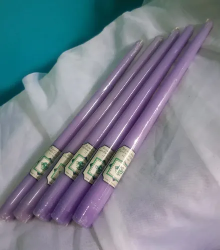 Kit com 5 velas palito 30 cm lilás - Robert Alan <br><br>Hong Kong <br>