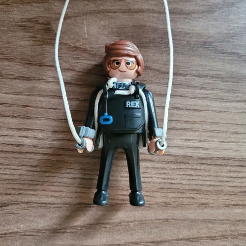 Agente Rex Dasher com paraquedas - Playmobil Geobra - 1997