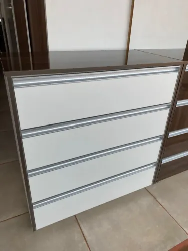 Comoda gaveteiro 100% mdf novo com garantia 