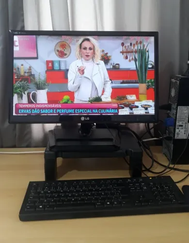 Monitor TV digital Full HD 22 polegadas