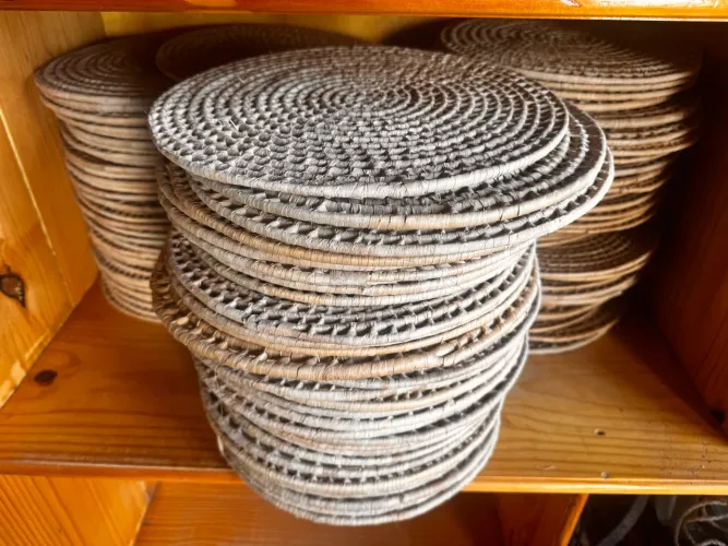 Souplast de palha - mesa posta 