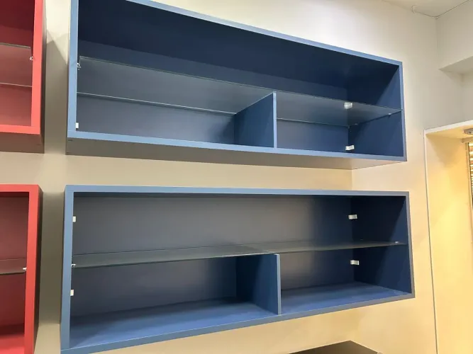 PAR de Expositores loja e utensílios 