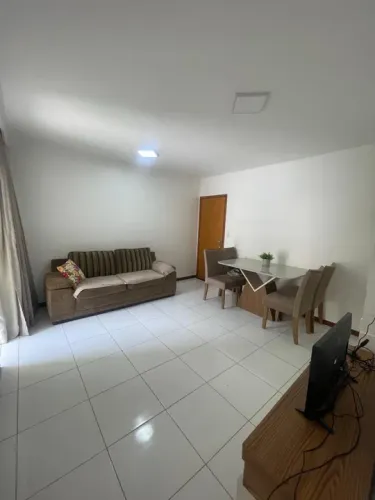  Alugo Apê mobiliado, com 2/4 e suite no Condomínio Ilha Mediterrâneo 