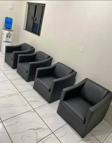 Poltronas para escritório. Salão . Barbearia ?